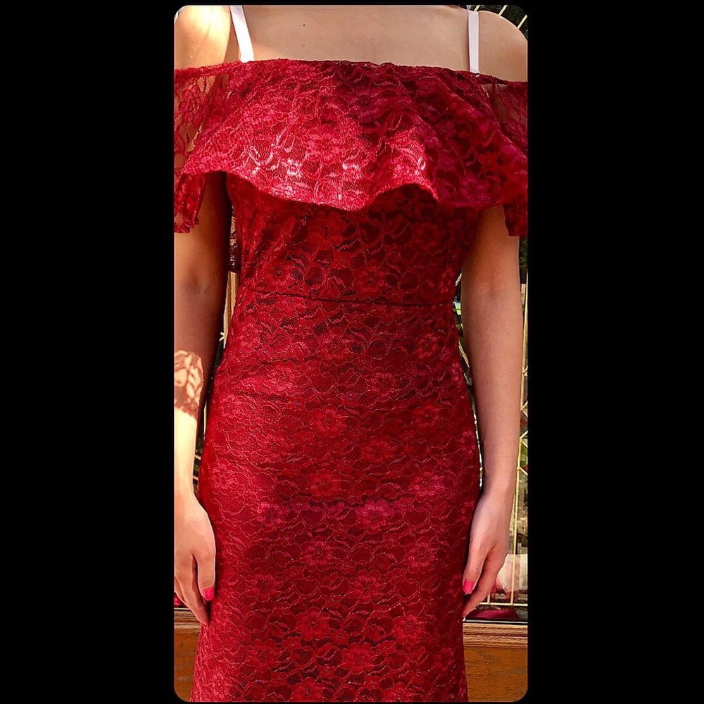 Off shoulder burgundy dress NWT